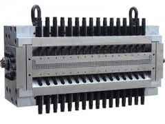 人眾模具中空陽光板模頭