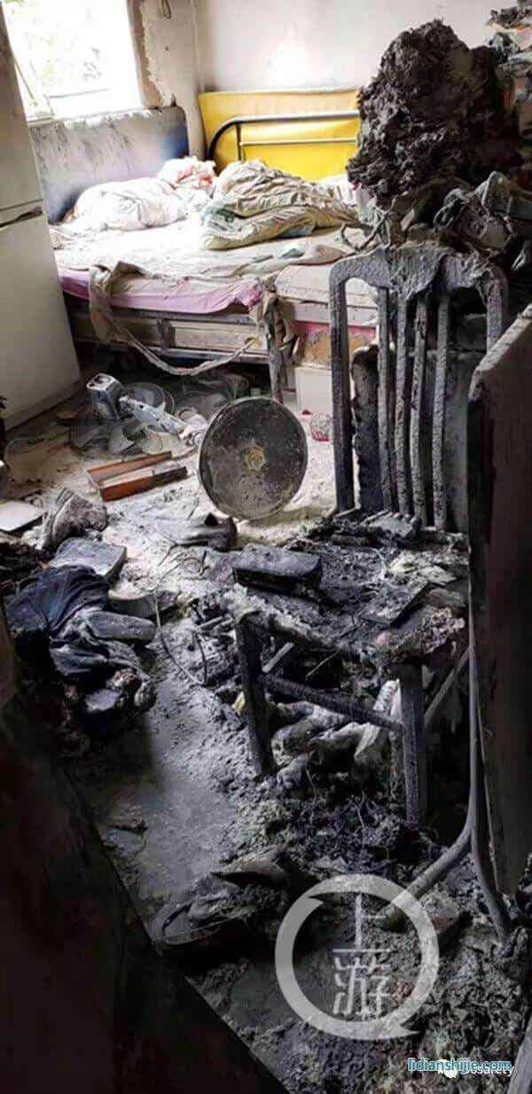 電瓶車鋰電池爆燃過后的房間