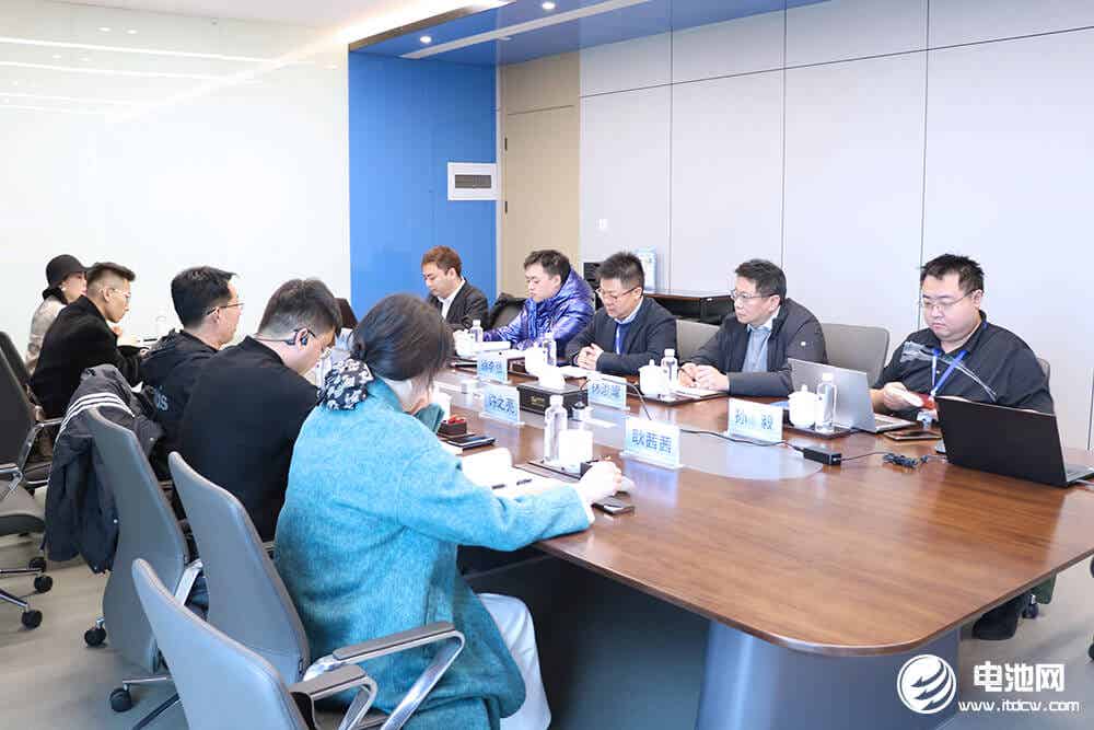中國電池新能源產業鏈調研團一行到訪南通星源