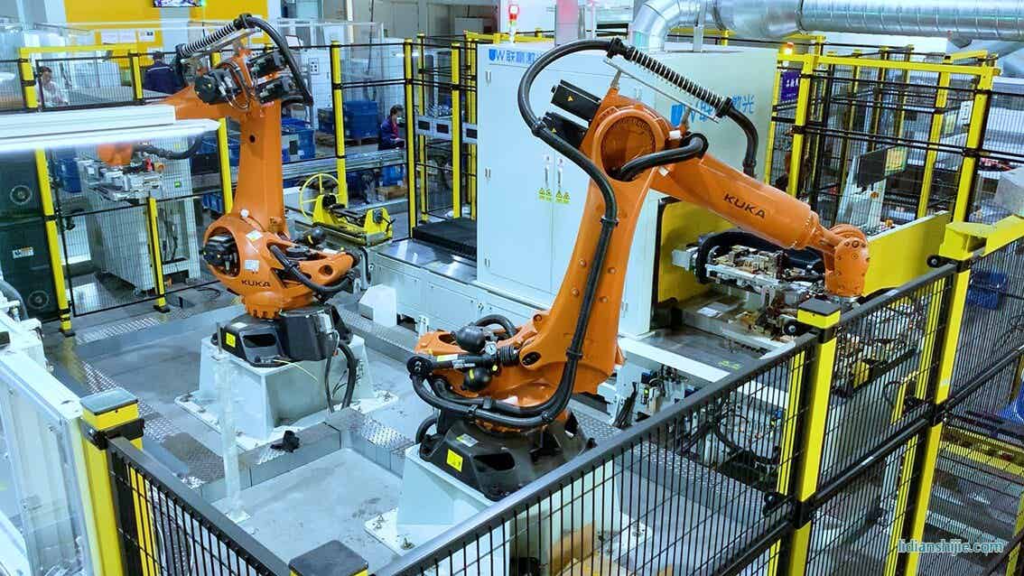 聯(lián)贏激光生產車間