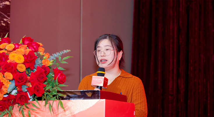 代表發言1.jpg 代表發言1.jpg